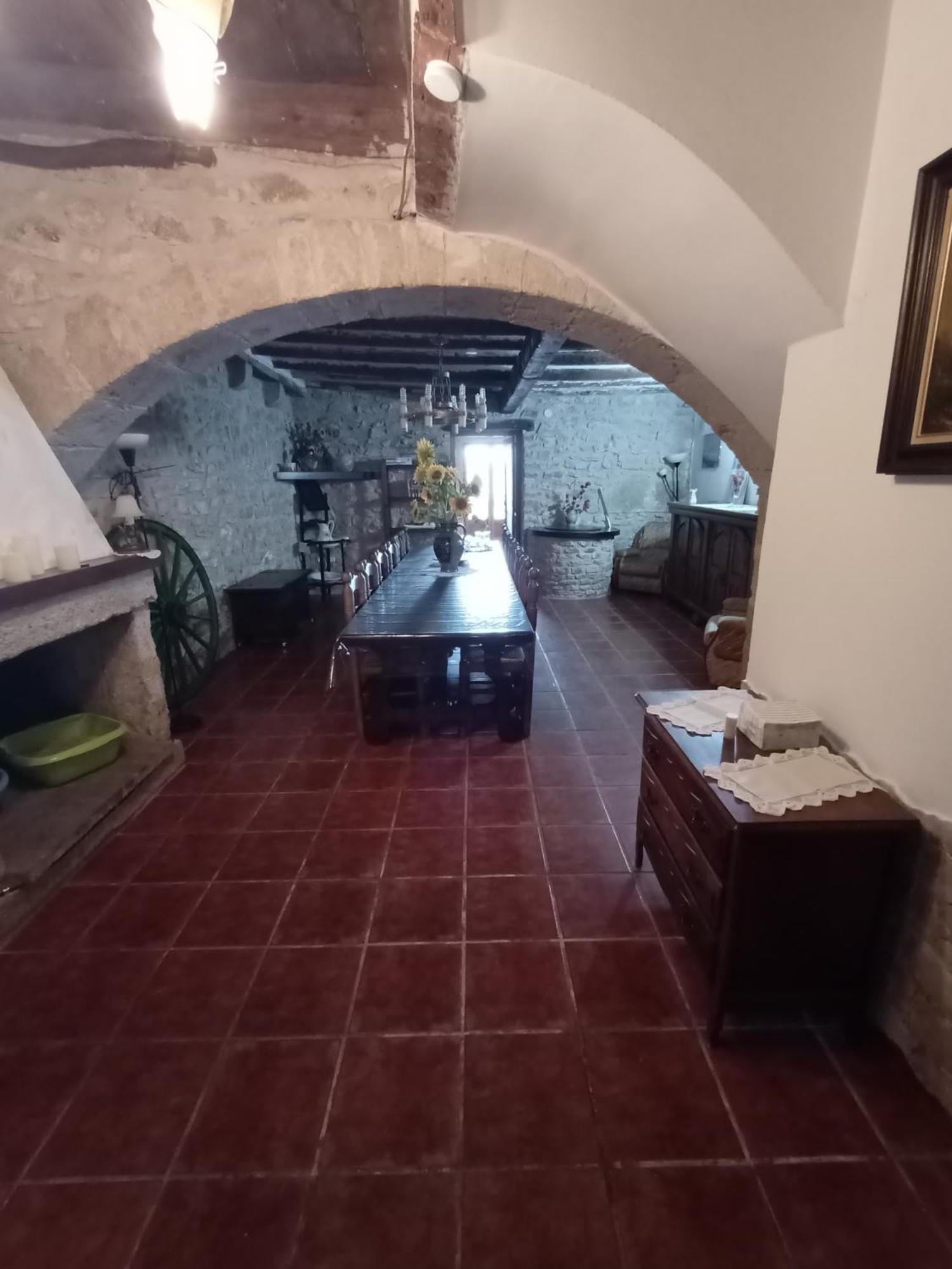 Tranquil And Spacious Townhouse In Historical And Picturesque Cervera del Maestre